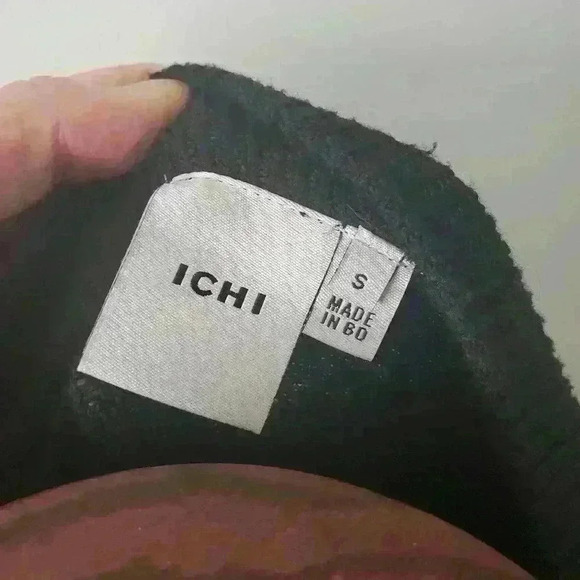 Ichi pink and black striped  sweater size small - Picture 3 of 6